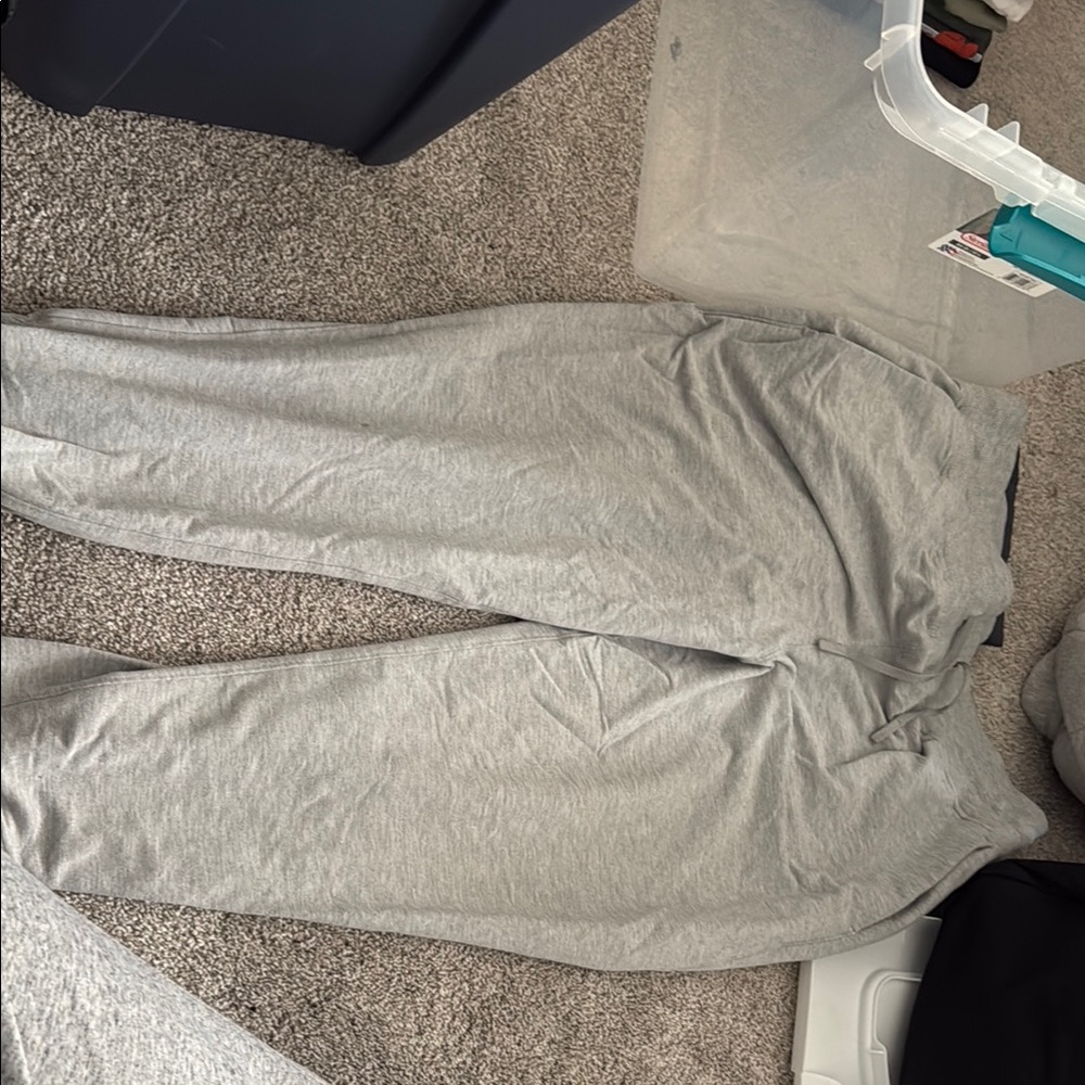 lululemon sweatpants